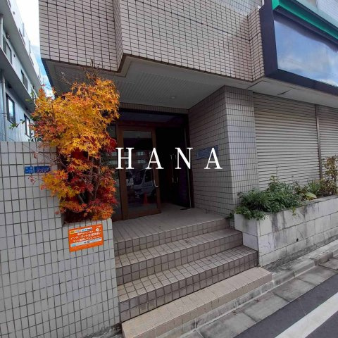 ウインズ今川のエントランス