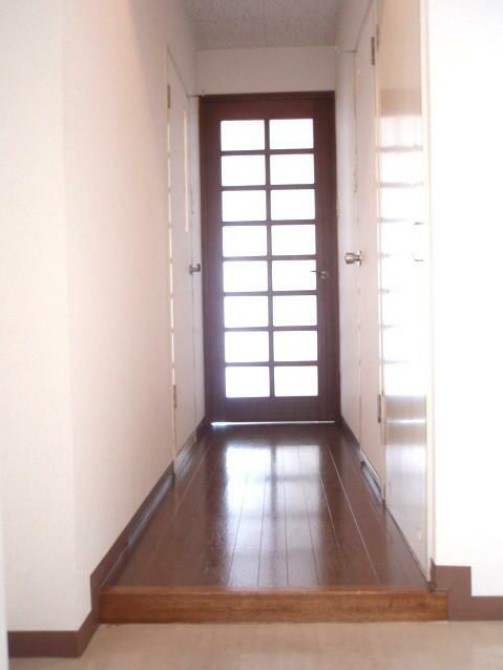 ウインズ今川の玄関|他部屋参考写真