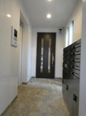 【エントランス】 | レイ　レ ラヴィ