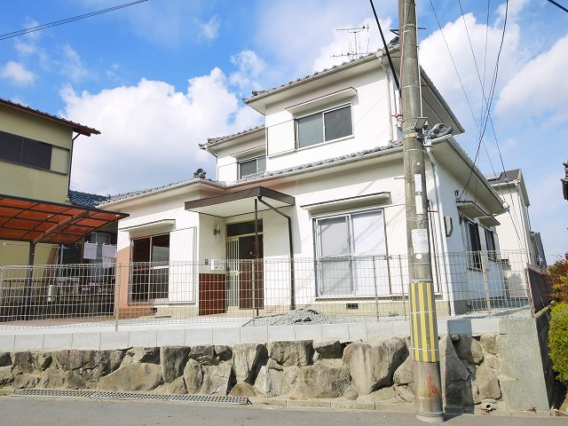 鳥見町３丁目戸建の外観