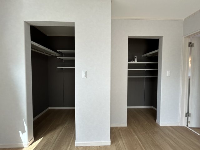 築浅　野田市中野台鹿島町の収納