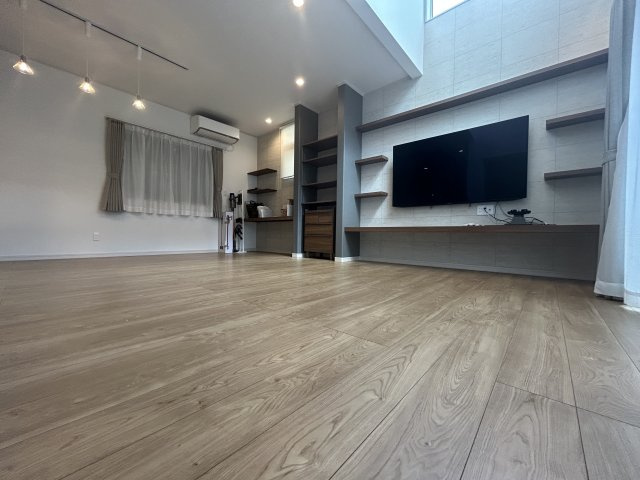 築浅　野田市中野台鹿島町の居間・リビング