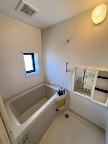 グランドヒルズAの浴室