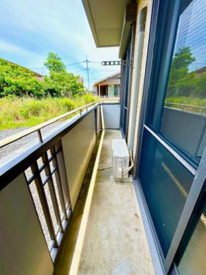 【バルコニー】 | メゾンブラ・ド・メールA | お洗濯にも便利なバルコニー付き