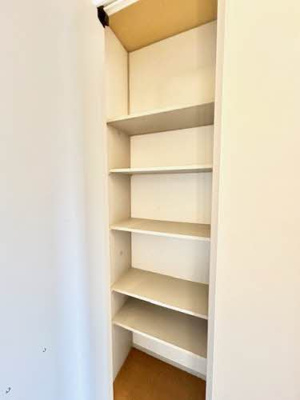 【収納】 | メゾンブラ・ド・メールA | ちょっとした収納スペースも充実しています