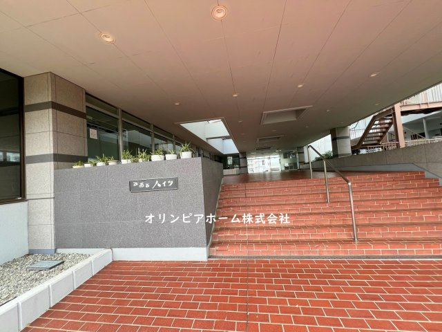 西葛西ハイツD棟　４階　リ　ノベーションのエントランス