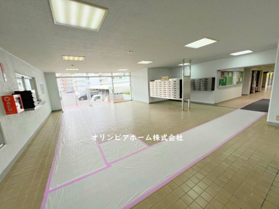 【エントランス】 | 西葛西ハイツA棟　2階　新　規　リ　ノベーション