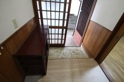 【玄関】 | 入間郡毛呂山町４DK一戸建