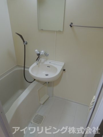 ジュネス桜ヶ丘の浴室|【ジュネス桜ヶ丘】