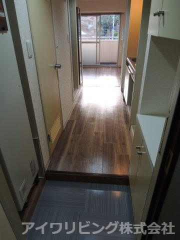 ジュネス桜ヶ丘の玄関|玄関から【ジュネス桜ヶ丘】