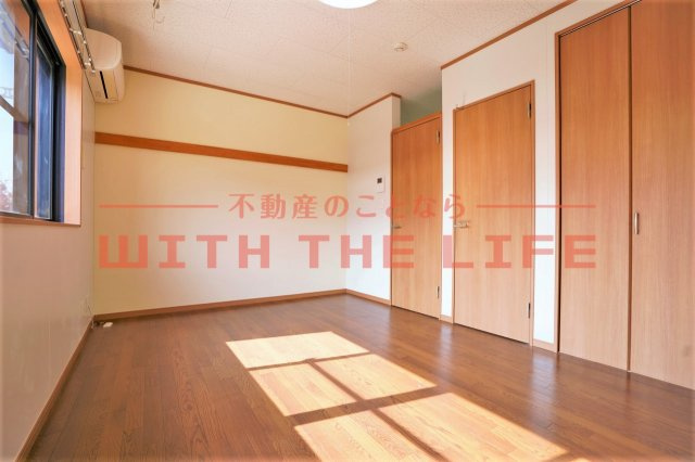 サンマリノ草野【キャッシュバック対象物件】の居間・リビング|ゆったり過ごせる居間です