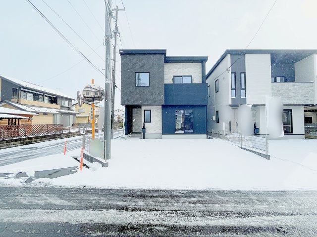 新築戸建・建売　福島市森合字蒲原の前面道路含む現地写真