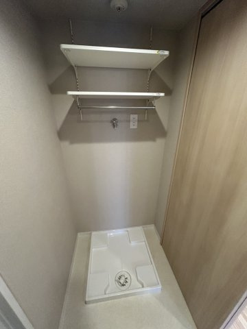 【ランドリースペース】コスモ浦和ガーデンフォルム 