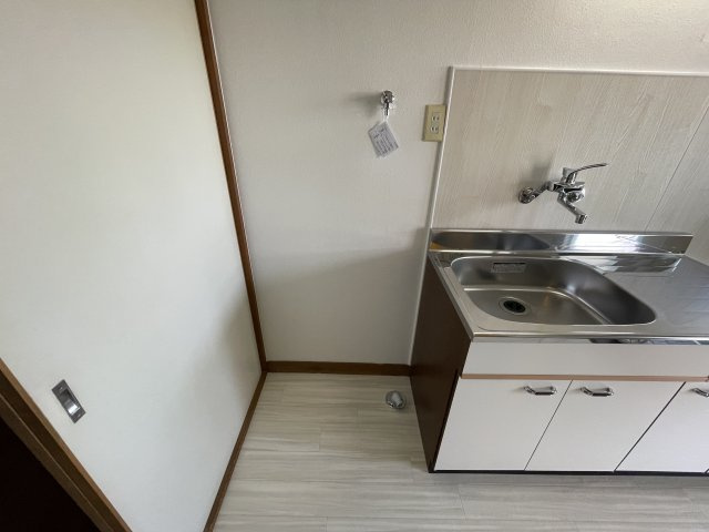 コーポドリームの内装|室内洗濯置き