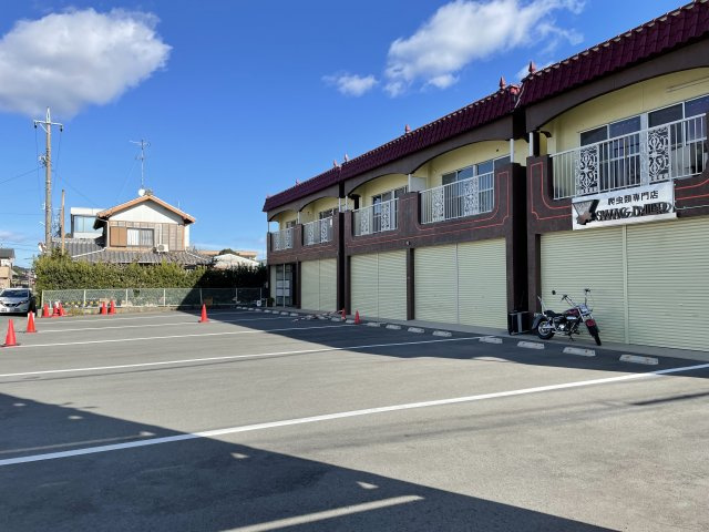山下様貸店舗の駐車場
