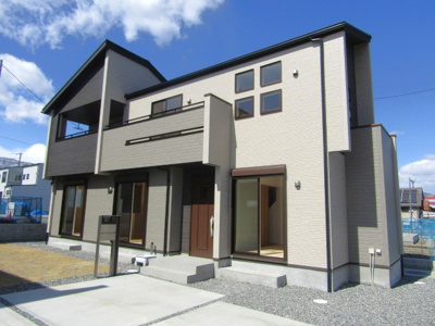 【外観】 | ブルーミングガーデン南アルプス市吉田　1号棟 | 外観もきれいです