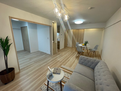 【居間・リビング】ヴェルドミール支倉 