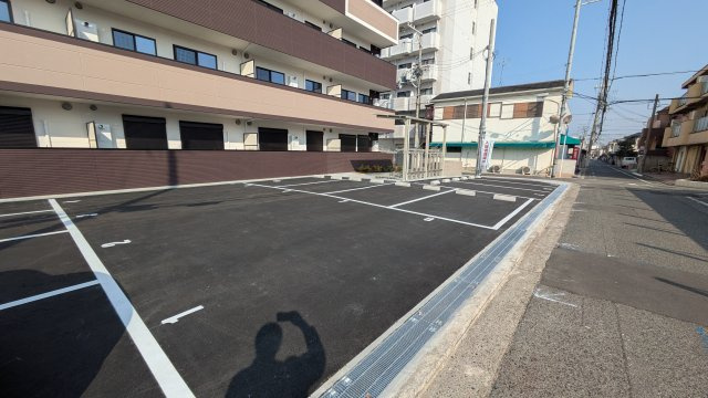 【駐車場】