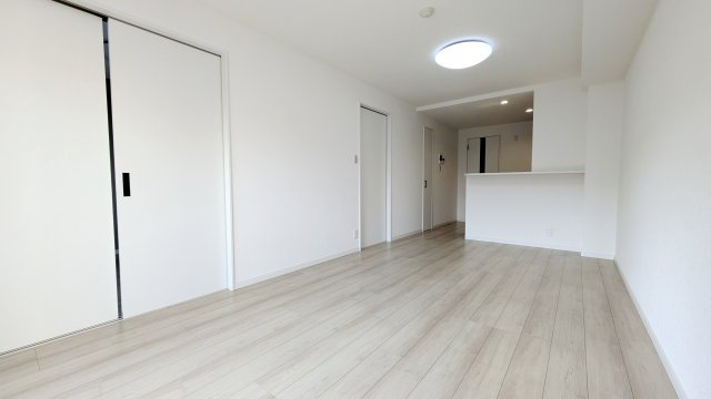 【居間・リビング】