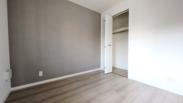 【寝室】