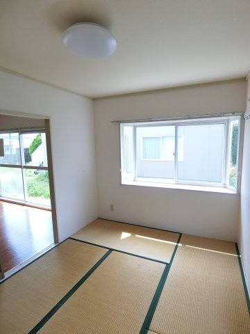 コリーナ蜆塚Aの和室