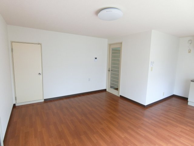 コリーナ蜆塚Aの居間・リビング