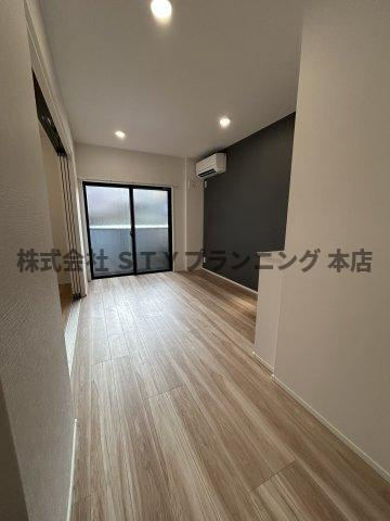 仲介手数料０円！MOVE本陣PREMIOの居間・リビング