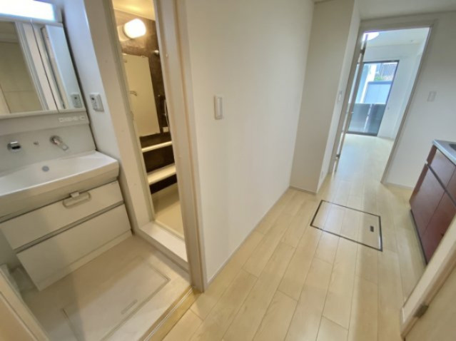 メゾンアイカワ