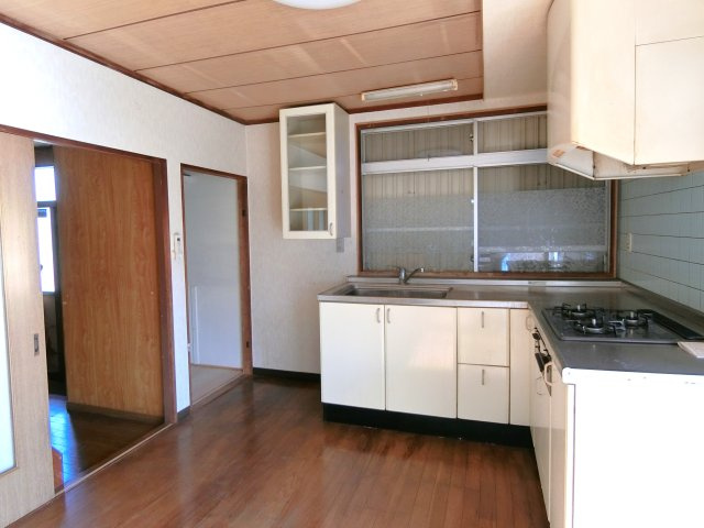 市原貸家２のキッチン