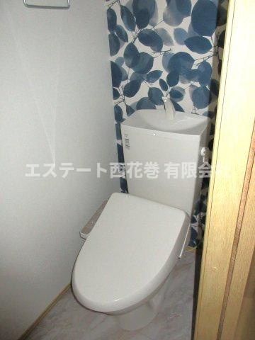 El alivio(エル・アルビオ） Ｄ棟のトイレ|洗浄機能付き暖房便座