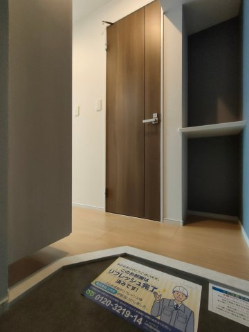 マリーベル栄の玄関