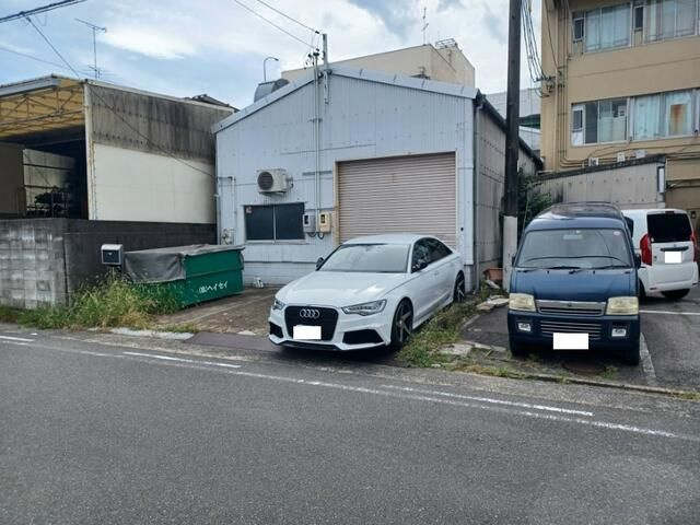 千竈通５丁目貸倉庫の外観