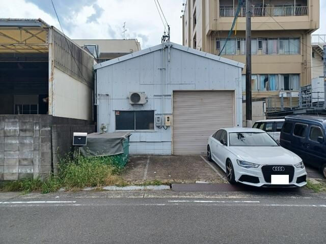 千竈通５丁目貸倉庫の外観