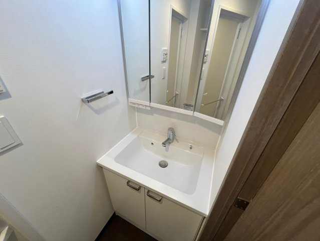 【独立洗面台】 | ＬＩＭＥ　ＲＥＳＩＤＥＮＣＥ　ＨＩＫＩＦＵＮＥ