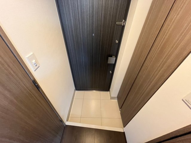 【玄関】 | ＬＩＭＥ　ＲＥＳＩＤＥＮＣＥ　ＨＩＫＩＦＵＮＥ