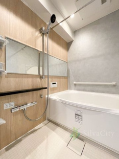 【浴室】 | コーラルハイツ蓮根Ⅱ | バスルーム　当日のご見学、可能です！お気軽にお問い合わせください！※0120-133-468