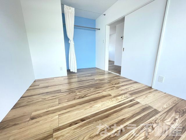 【洋室】 | 広々とした洋室です
