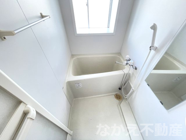【浴室】 | コンパクトで使いやすいお風呂です