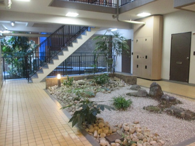 【エントランス】 | メゾン第５新大阪 | エントランスロビーです