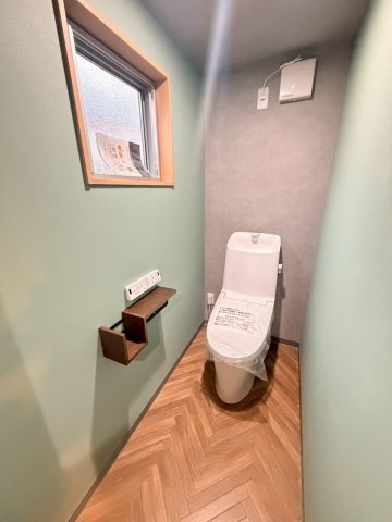 柏崎市春日レントハウスのトイレ