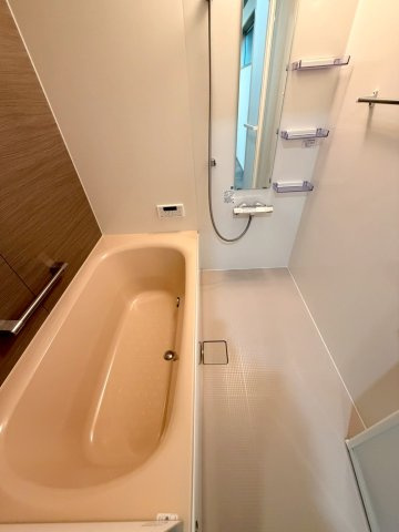 柏崎市春日レントハウスの浴室
