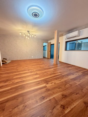 柏崎市春日レントハウスの内装