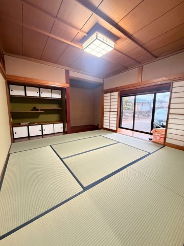 柏崎市春日レントハウスの和室