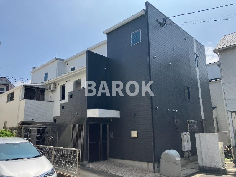 福岡市早良区城西３丁目のアパートの外観