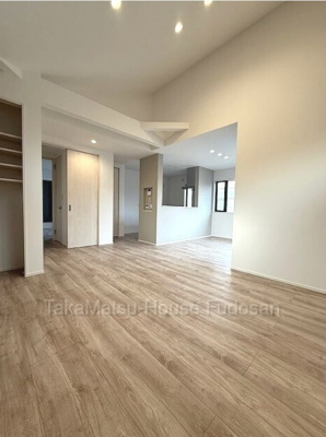 【居間・リビング】 | 【仲介手数料３００万円が無料！】■リビング吹抜け天井■田園調布の高台■ダブル住宅性能評価