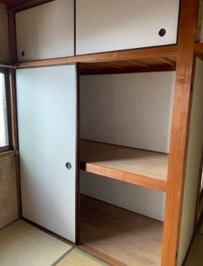 須磨一ノ谷町3丁目戸建(収益)の収納|前回賃貸募集時の写真です。参考としてご確認ください。