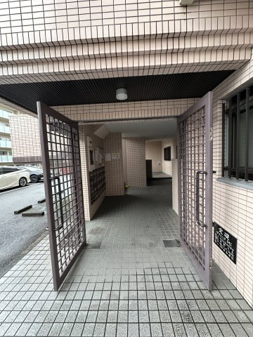 サフィニアMIのエントランス