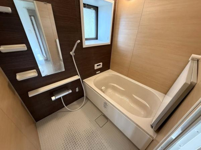 【浴室】 | サンシティ貝塚３番館　中古マンション | 「浴室写真」毎日の疲れを癒す浴室です。浴室暖房乾燥機付きで雨の日も安心です。