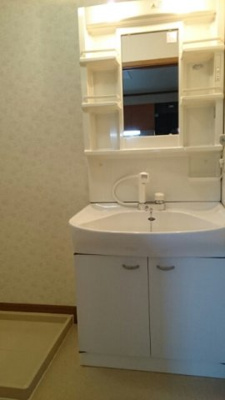 【洗面所】 | ロワジールⅢ