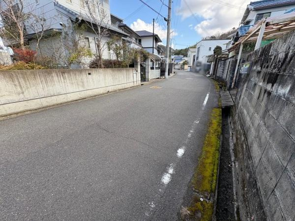 和歌山市井辺　土地の前面道路含む現地写真